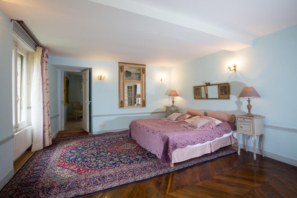 Chateau De La Madeleine Bed and Breakfast Pressagny-lʼOrgeuilleux Exterior foto